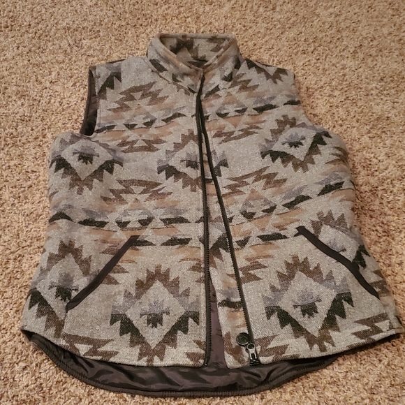 Outback Trading Vest - Picture 2 of 4